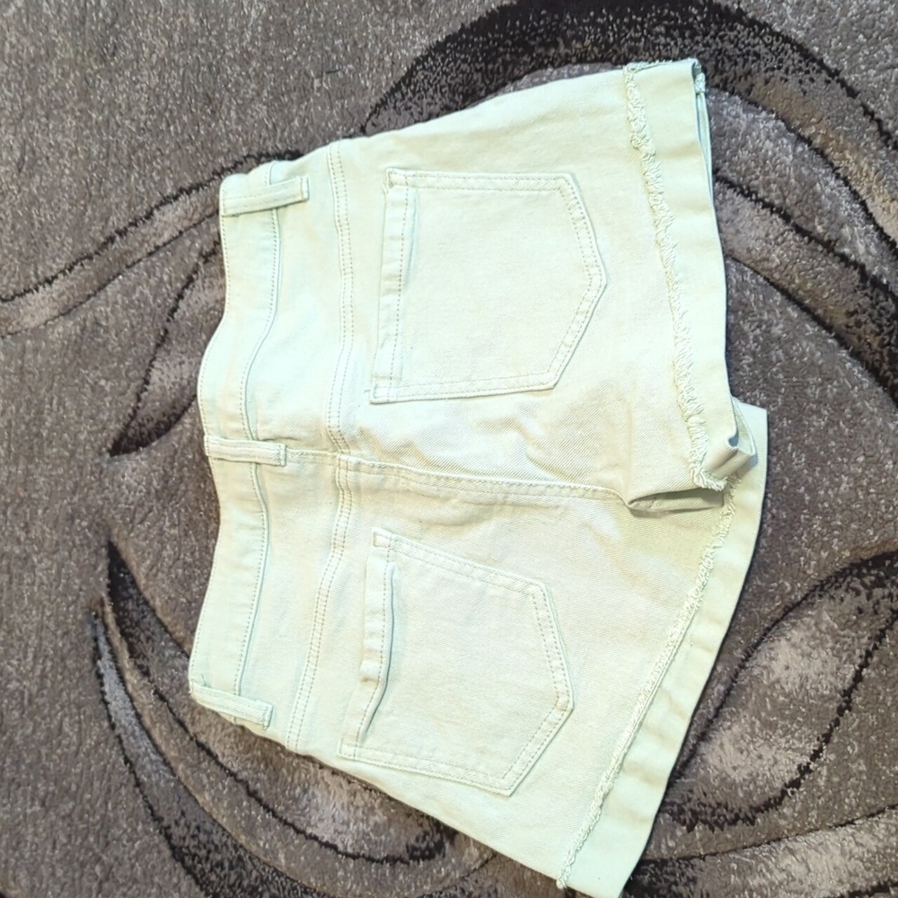 Guess Light Green Denim Shorts Size 28 - Picture 7 of 8